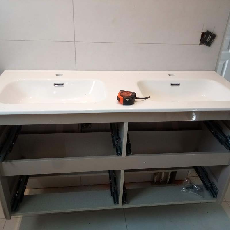 Installation-meuble-vasque-suspendu-plombier-pays-basque meuble double vasque plombier pays basque landes